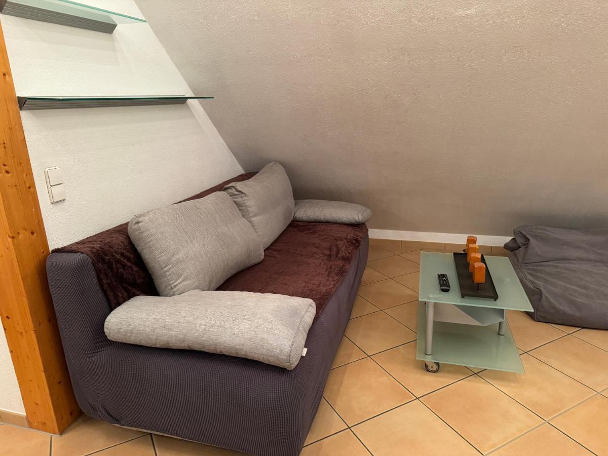 Dg Wohnung In Schwenningen Villingen-Schwenningen Esterno foto